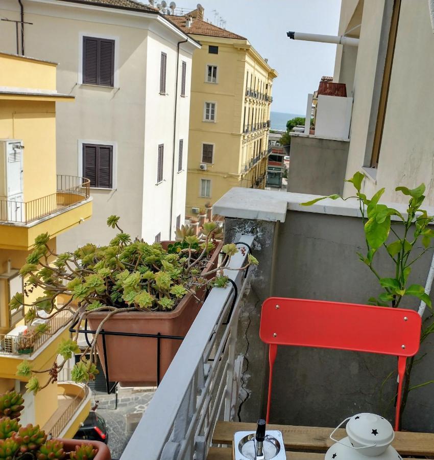 Mi Casa Tu Casa Hotel Formia Exterior foto